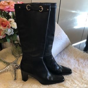 Michelle D. Leather heeled boots. Size 7M.